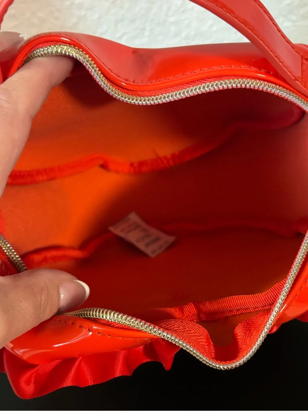 Red Heart-Shaped Bow Accent Handbag